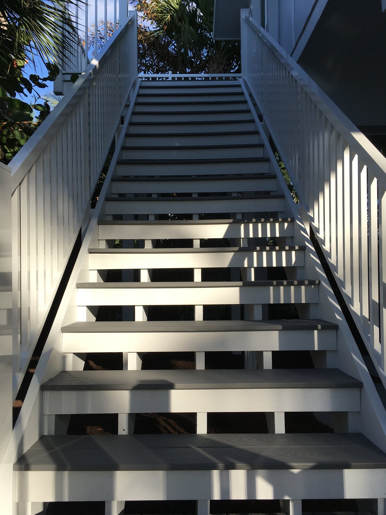 New stair and railing